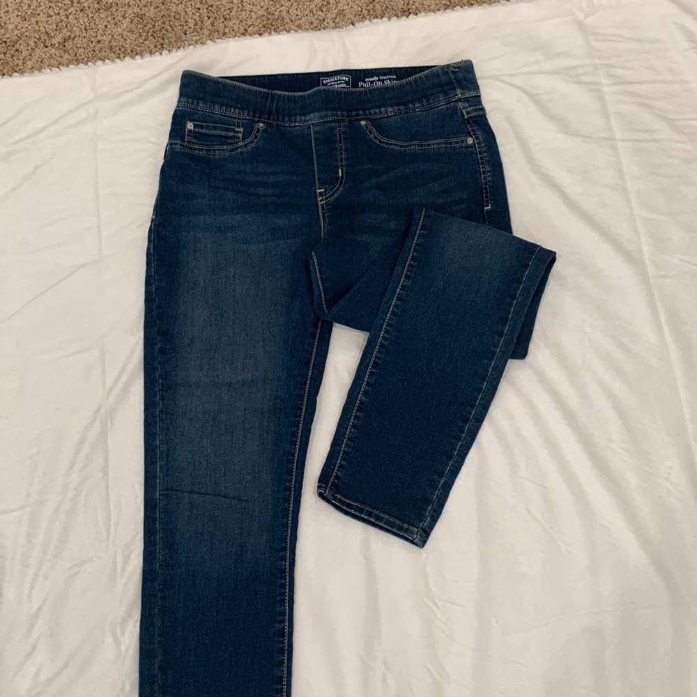 Levi Pull On Jeans